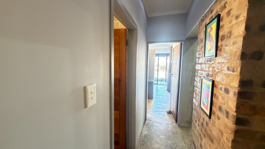 4 Bedroom Property for Sale in Viljoenskroon Rural Free State